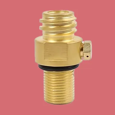 Discover the 425g 0.6l CO2 cylinder for sparkling water from VS Cylinder. High-quality, certified, and perfect for your sparkling water machine.